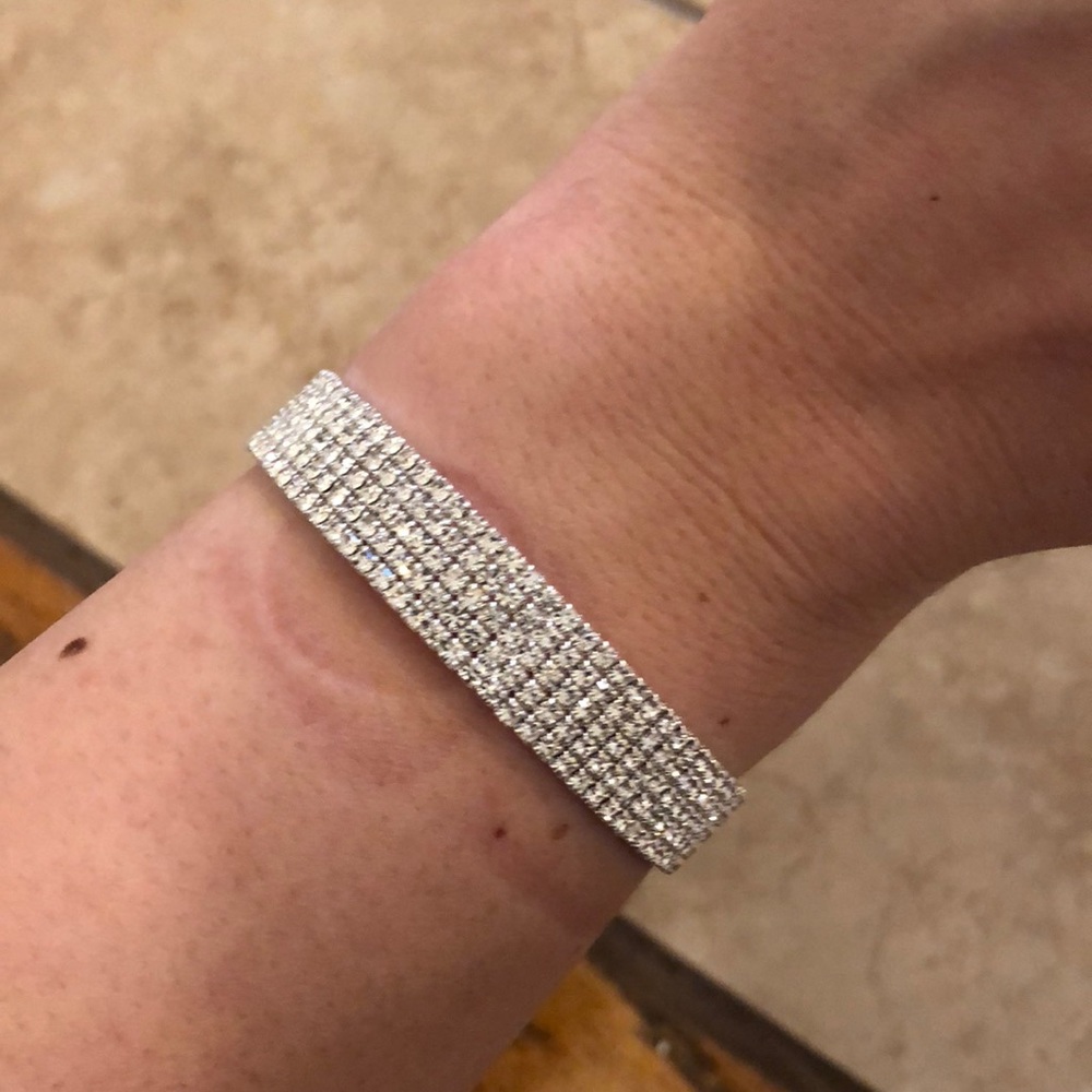 Anne Klein bracelet